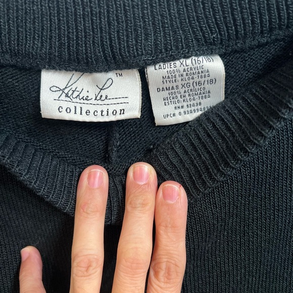 Kathy Lee collection - Picture 2 of 3